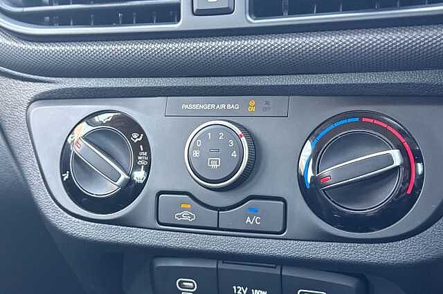 Hyundai i10 1.0 [63] Advance 5dr Auto [Nav]