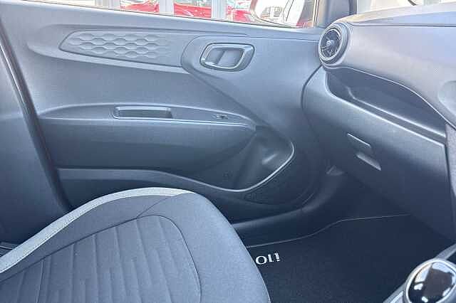 Hyundai i10 1.0 [63] Advance 5dr Auto [Nav]