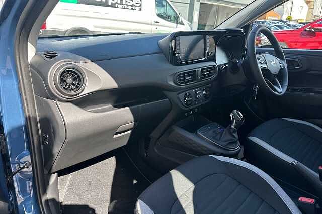 Hyundai i10 1.0 [63] Advance 5dr Auto [Nav]