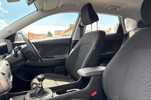 Hyundai KONA 1.0T 100 Advance 5dr