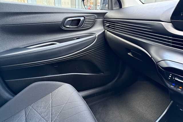 Hyundai BAYON 1.0 TGDi 48V MHEV Premium 5dr