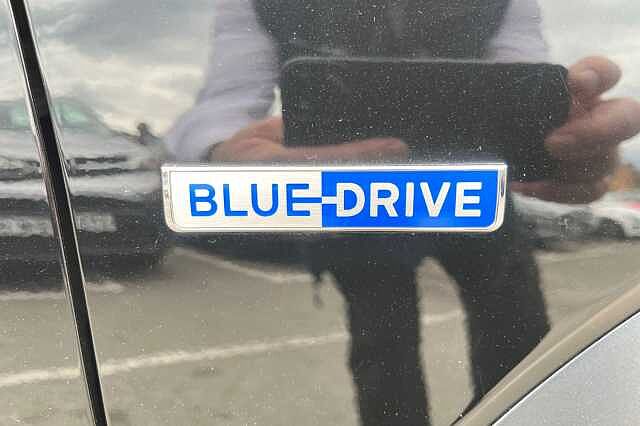 Hyundai KONA 1.6 GDi Hybrid Premium 5dr DCT