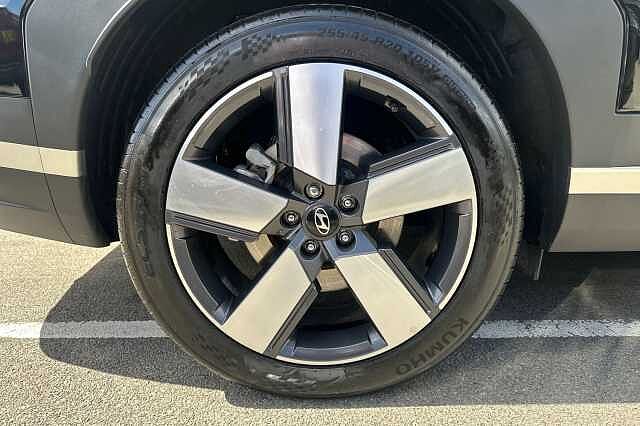 Hyundai SANTA FE 1.6 TGDi Plug-in Hybrid Ultimate 5dr 4WD Auto