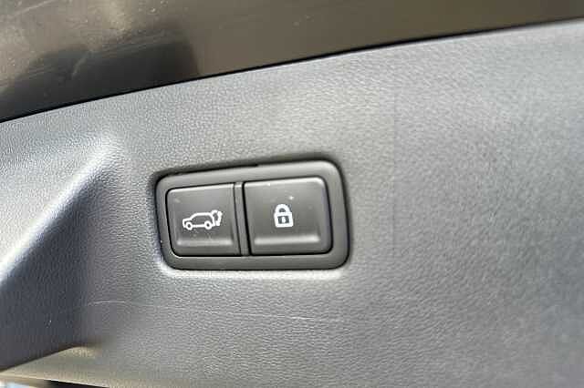 Hyundai SANTA FE 1.6 TGDi Plug-in Hybrid Ultimate 5dr 4WD Auto