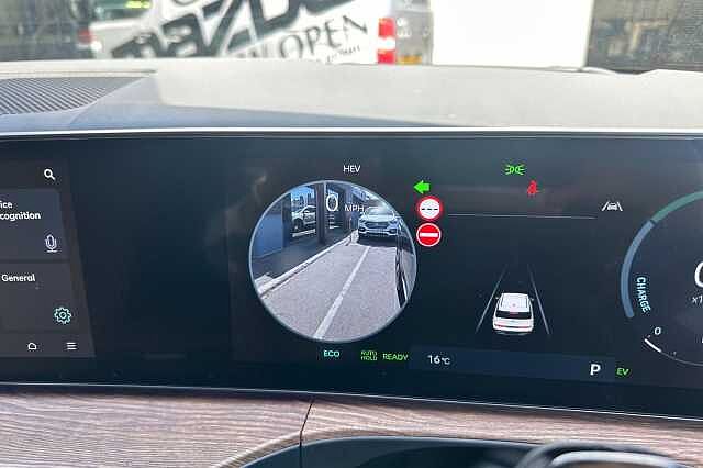 Hyundai SANTA FE 1.6 TGDi Plug-in Hybrid Ultimate 5dr 4WD Auto