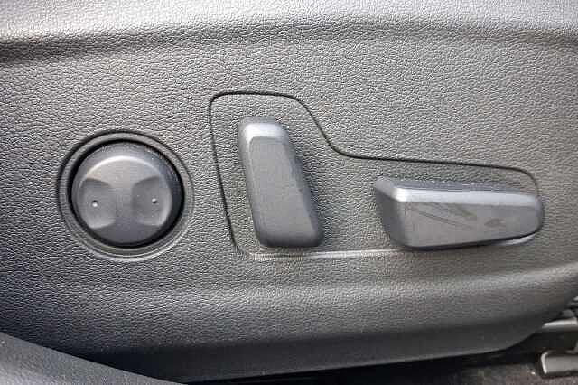 Hyundai KONA 1.6 GDi Hybrid Ultimate 5dr DCT