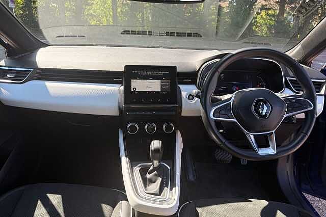 Renault Clio 1.6 E-TECH Hybrid 140 S Edition 5dr Auto