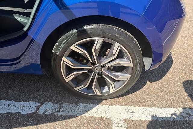 Renault Clio 1.6 E-TECH Hybrid 140 S Edition 5dr Auto