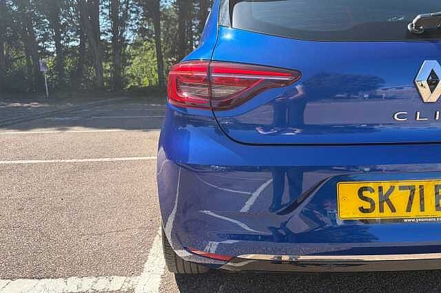 Renault Clio 1.6 E-TECH Hybrid 140 S Edition 5dr Auto