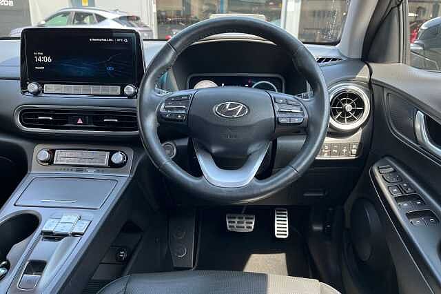 Hyundai KONA 150kW Ultimate 64kWh 5dr Auto Black