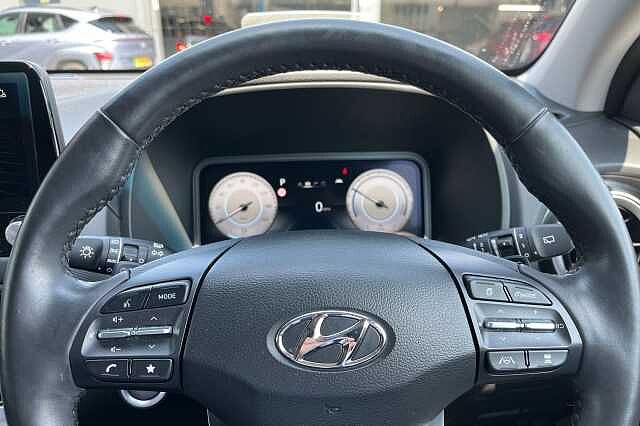 Hyundai KONA 150kW Ultimate 64kWh 5dr Auto Black