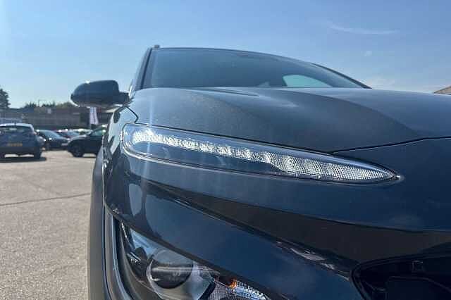Hyundai KONA 1.6 GDi Hybrid Premium 5dr DCT