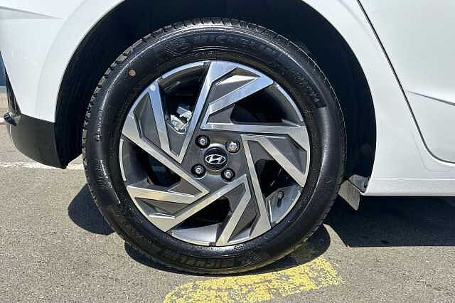 Hyundai i20 1.0T GDi Advance 5dr