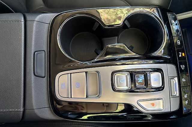Hyundai TUCSON 1.6 TGDi Hybrid 230 Ultimate 5dr 2WD Auto Brown