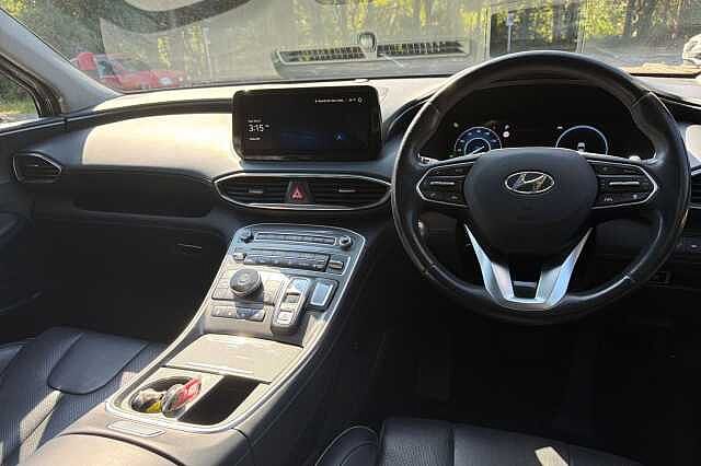 Hyundai SANTA FE 1.6 TGDi Hybrid Ultimate 5dr Auto Black