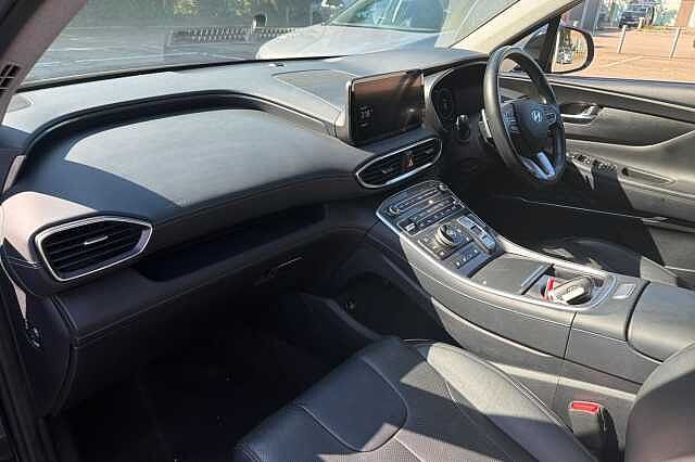 Hyundai SANTA FE 1.6 TGDi Hybrid Ultimate 5dr Auto Black
