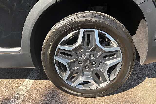 Hyundai SANTA FE 1.6 TGDi Hybrid Ultimate 5dr Auto Black