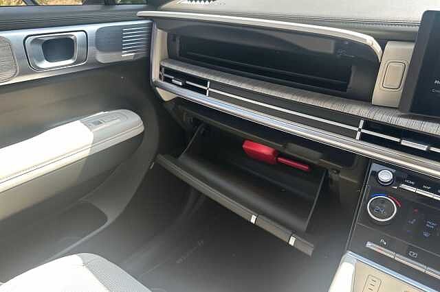 Hyundai SANTA FE 1.6 TGDi Plug-in Hybrid Ultimate 5dr 4WD Auto