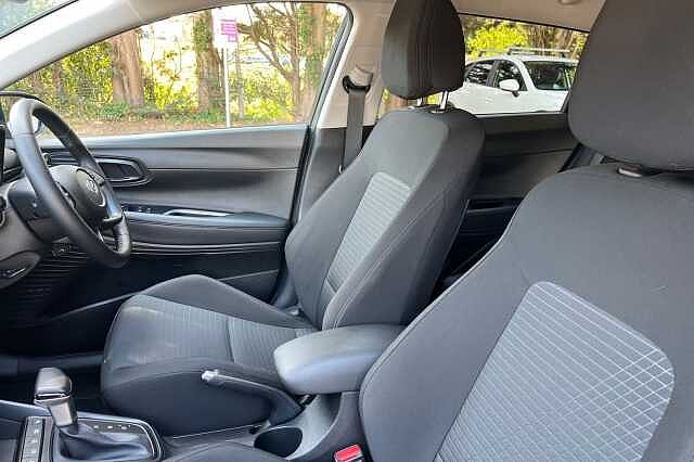 Hyundai I20 1.0T GDi 48V MHD Premium 5dr DCT Grey