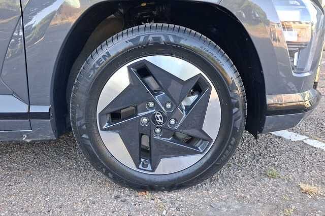 Hyundai KONA 160kW Advance 65kWh 5dr Auto Grey