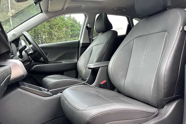 Hyundai KONA 1.6 GDi Hybrid Ultimate 5dr DCT