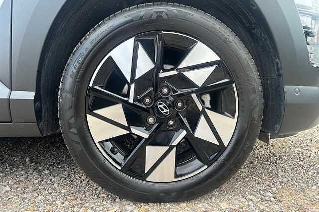 Hyundai KONA 1.6 GDi Hybrid Ultimate 5dr DCT