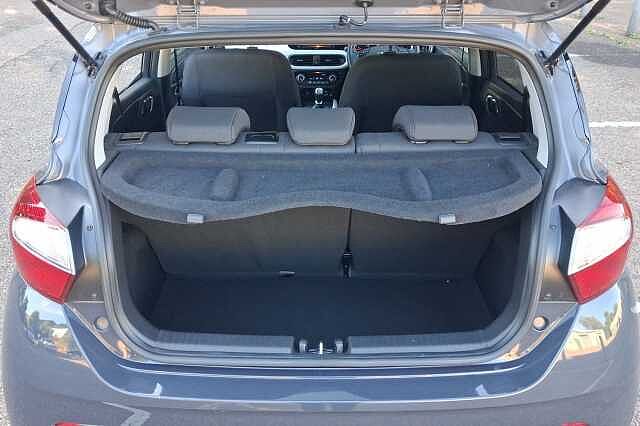 Hyundai i10 1.2 MPi Premium 5dr