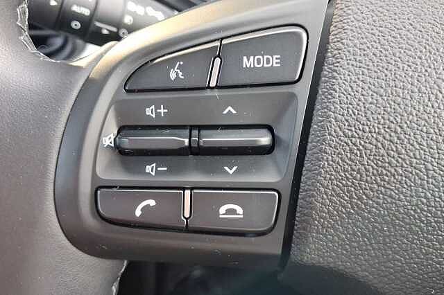 Hyundai i10 1.2 MPi Premium 5dr Auto