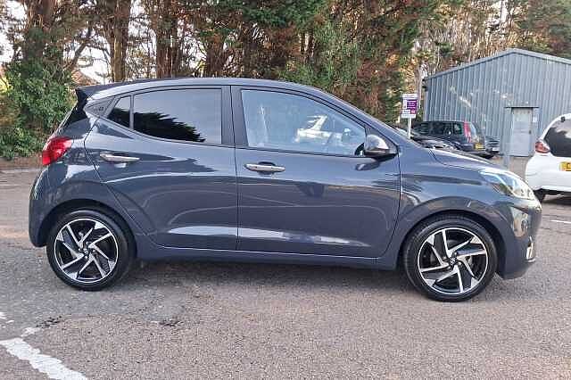 Hyundai i10 1.2 MPi Premium 5dr Auto