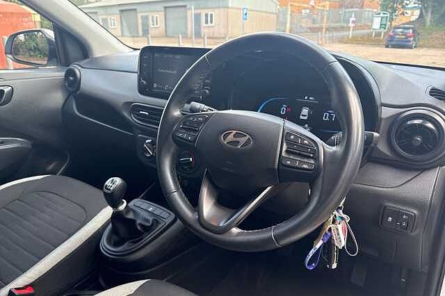 Hyundai i10 1.0 Advance 5dr