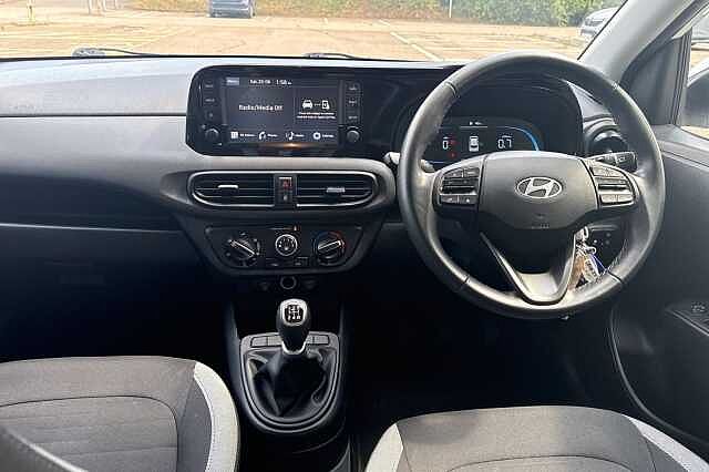 Hyundai i10 1.0 Advance 5dr