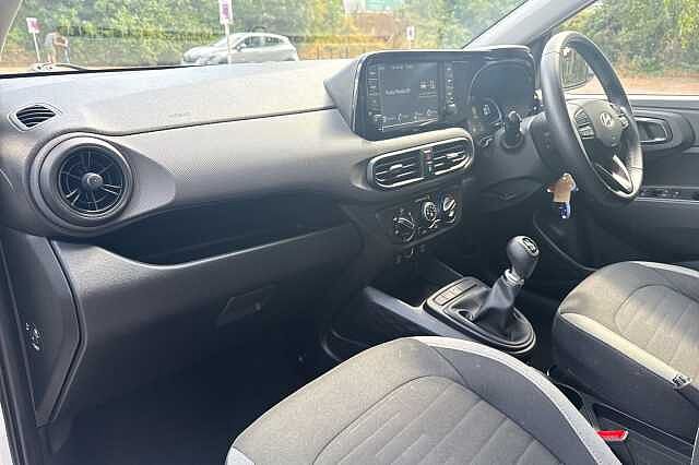 Hyundai i10 1.0 Advance 5dr