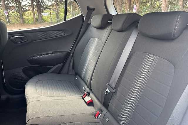 Hyundai i10 1.0 Advance 5dr