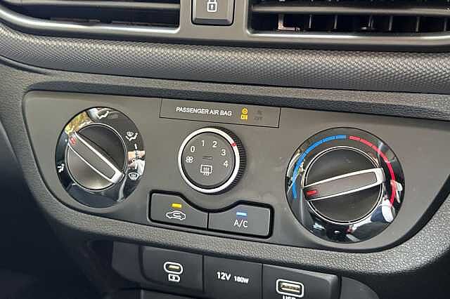 Hyundai i10 1.0 Advance 5dr