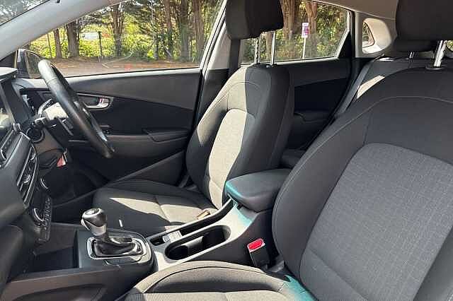 Hyundai KONA 1.6 GDi Hybrid SE Connect 5dr DCT