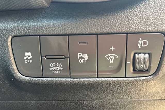 Hyundai KONA 1.6 GDi Hybrid SE Connect 5dr DCT