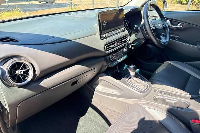 Hyundai KONA 1.6 GDi Hybrid Ultimate 5dr DCT