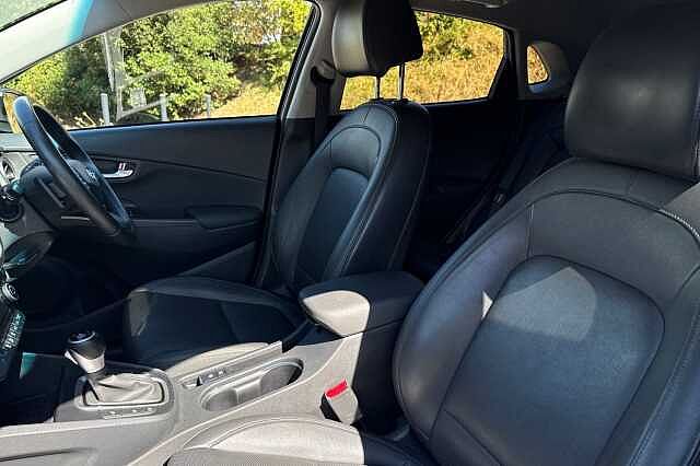 Hyundai KONA 1.6 GDi Hybrid Ultimate 5dr DCT