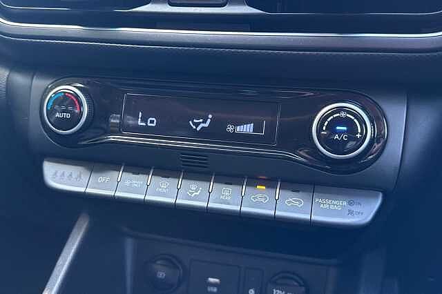 Hyundai KONA 1.6 GDi Hybrid Ultimate 5dr DCT