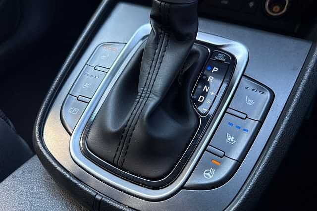 Hyundai KONA 1.6 GDi Hybrid Ultimate 5dr DCT