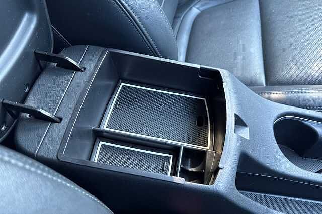 Hyundai KONA 1.6 GDi Hybrid Ultimate 5dr DCT