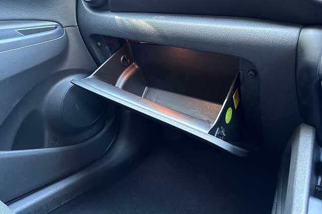 Hyundai KONA 1.6 GDi Hybrid Ultimate 5dr DCT