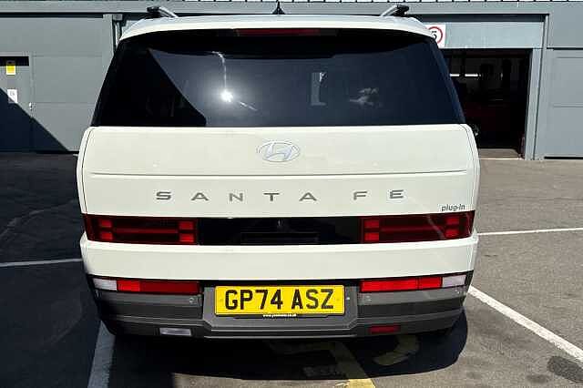 Hyundai Santa Fe 1.6 TGDi Plug-in Hybrid Premium 5dr 4WD Auto