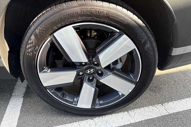 Hyundai Santa Fe 1.6 TGDi Plug-in Hybrid Premium 5dr 4WD Auto