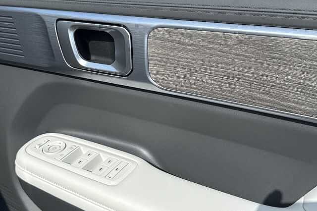 Hyundai Santa Fe 1.6 TGDi Plug-in Hybrid Premium 5dr 4WD Auto