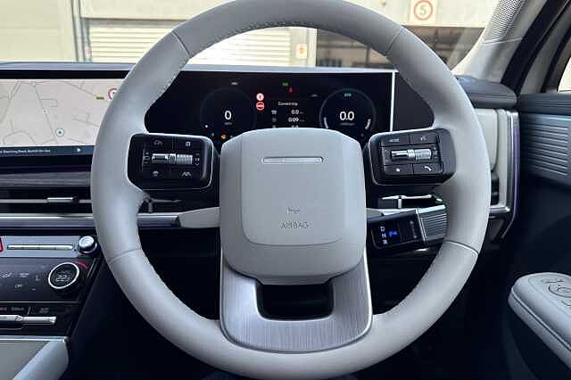 Hyundai Santa Fe 1.6 TGDi Plug-in Hybrid Premium 5dr 4WD Auto