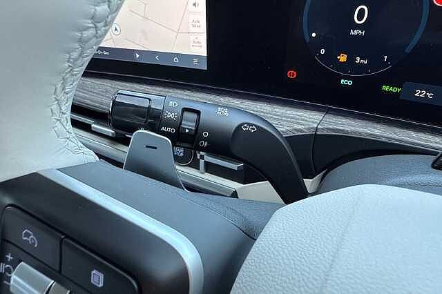 Hyundai Santa Fe 1.6 TGDi Plug-in Hybrid Premium 5dr 4WD Auto