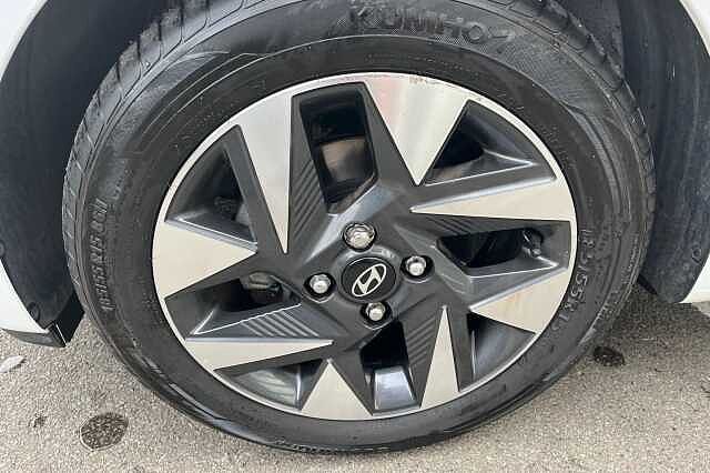 Hyundai I10 1.0 Advance 5dr Auto White