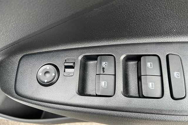 Hyundai I10 1.0 Advance 5dr Auto White