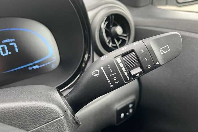 Hyundai I10 1.0 Advance 5dr Auto White